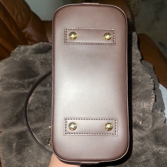 COPY - Alma bb bag only worn 3 times almost like new - Picture 8 of 10